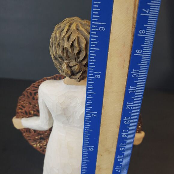 Elegant Willow Tree Hand Carved Welcome Here Figurine 9" Minimalist Gift - Picture 5 of 5